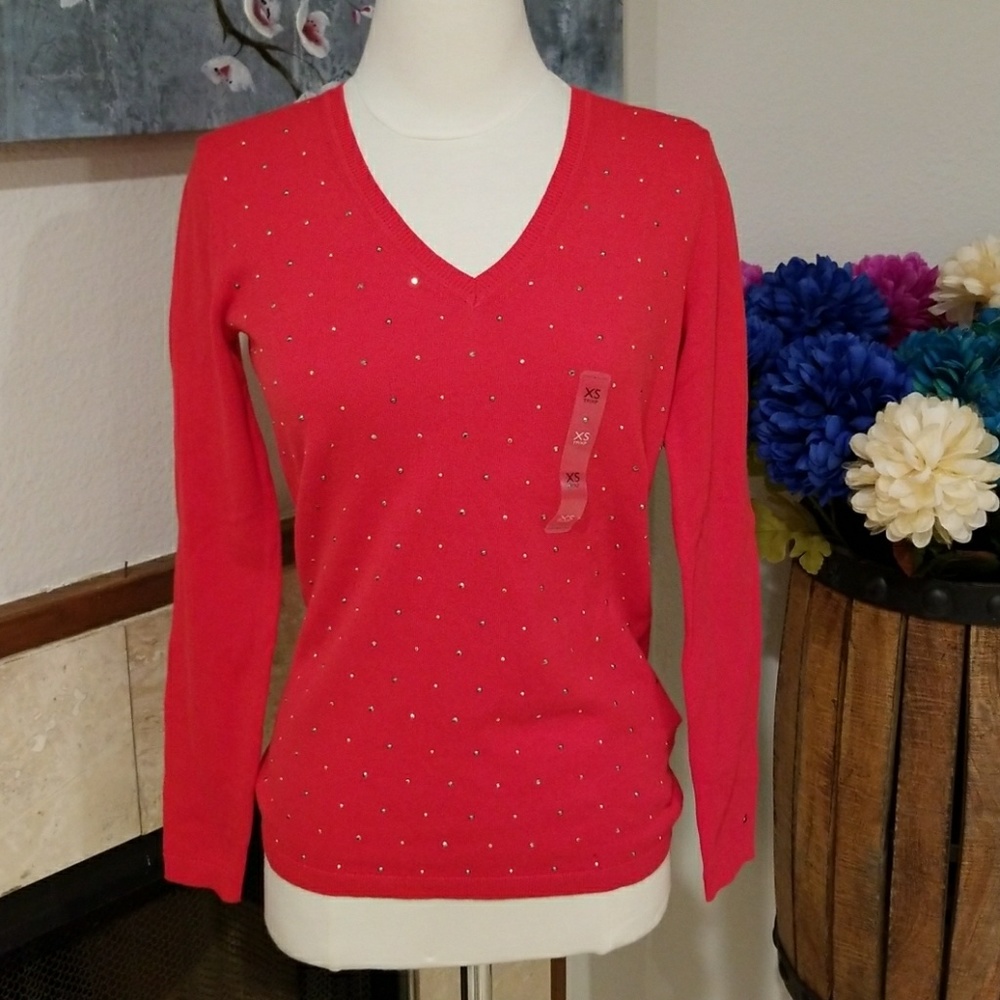 Sale - 🔴NWOT Tommy Hilfiger Studded Sweater